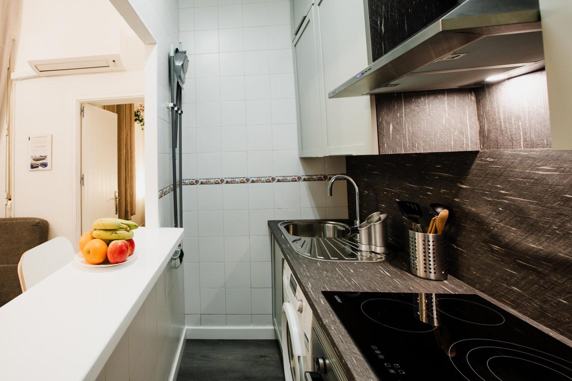 La Guarda Del Angel Apartment Madrid Ngoại thất bức ảnh