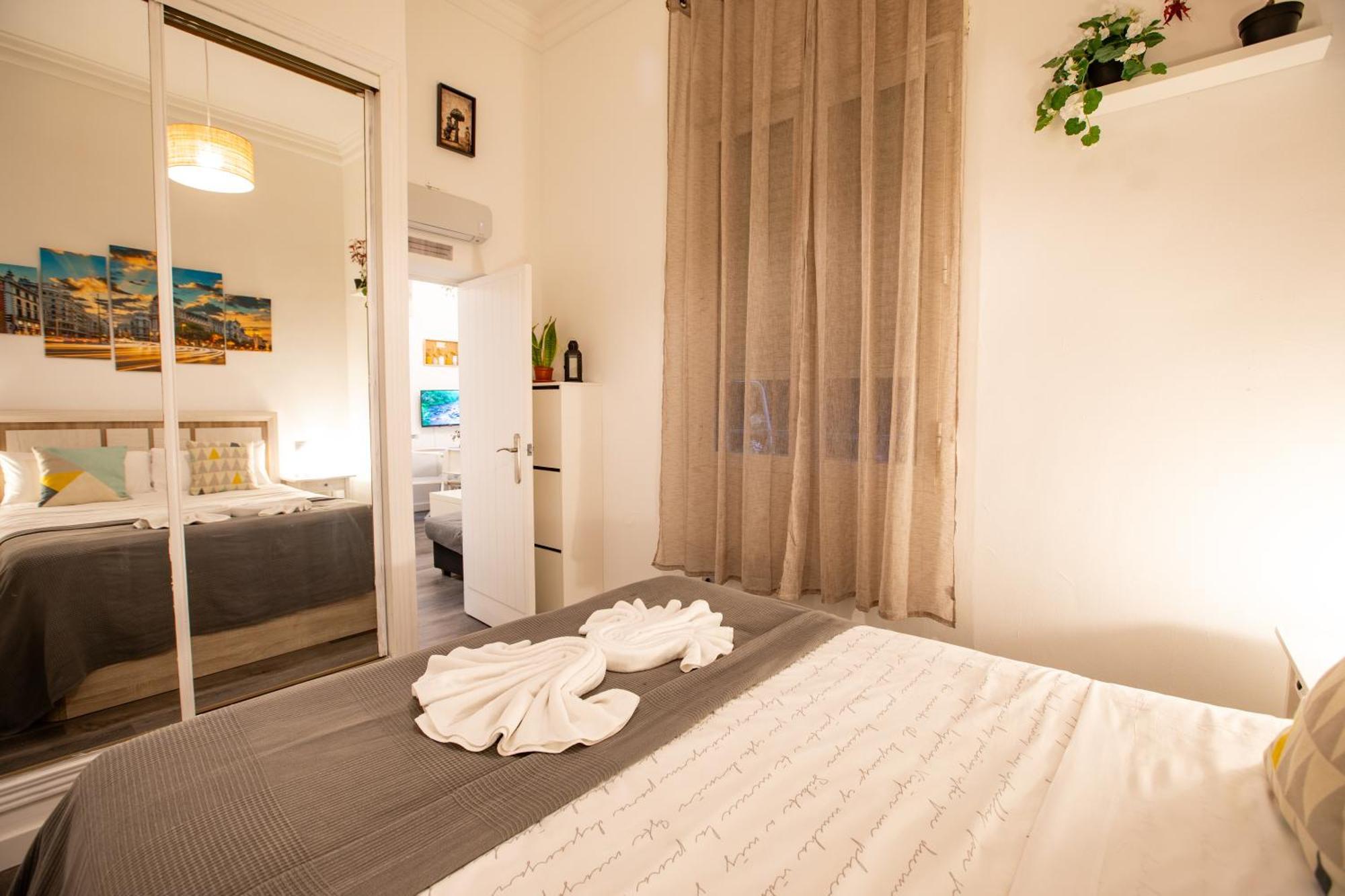 La Guarda Del Angel Apartment Madrid Ngoại thất bức ảnh