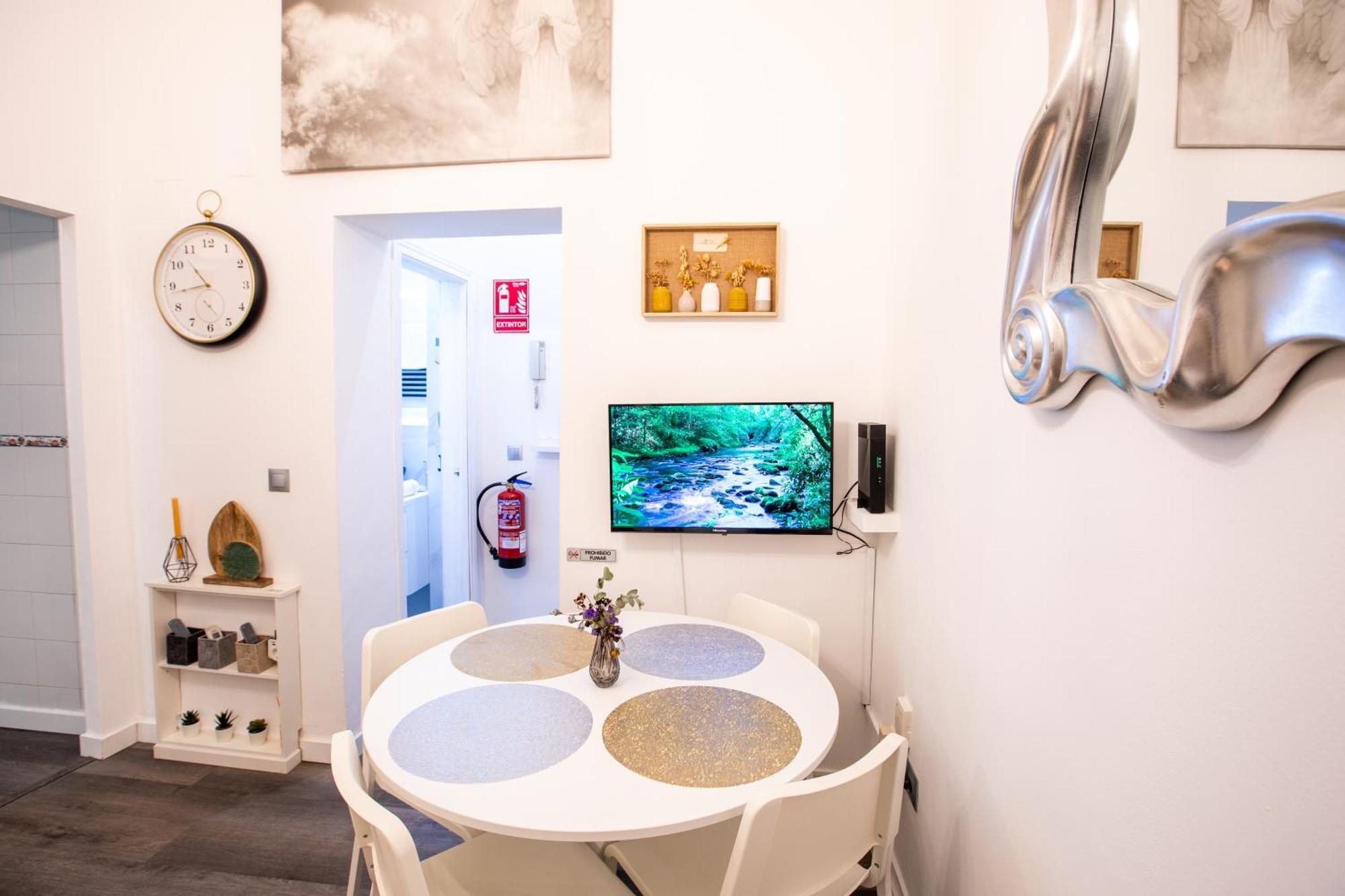 La Guarda Del Angel Apartment Madrid Ngoại thất bức ảnh